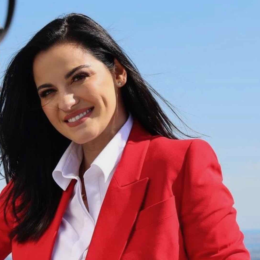 Maite Perroni durante una sesión de fotos en Nueva York