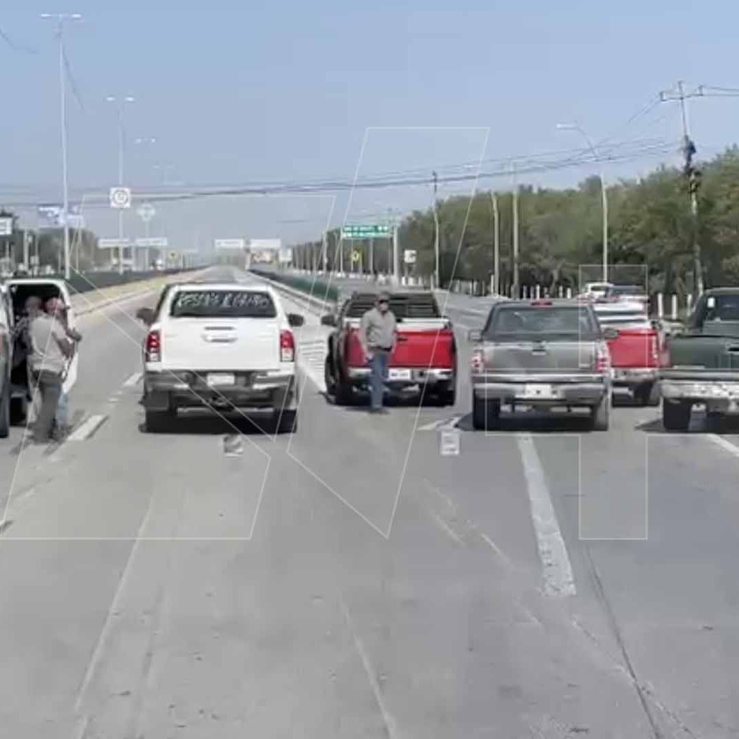 Agricultores Bloquean Acceso al Puente Internacional Reynosa-Pharr