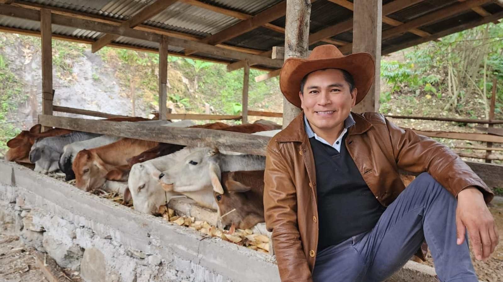 Matan a Juan Carlos Mezhua Campos, Exalcalde de Zongolica: Foto FB Carlos Mezhua