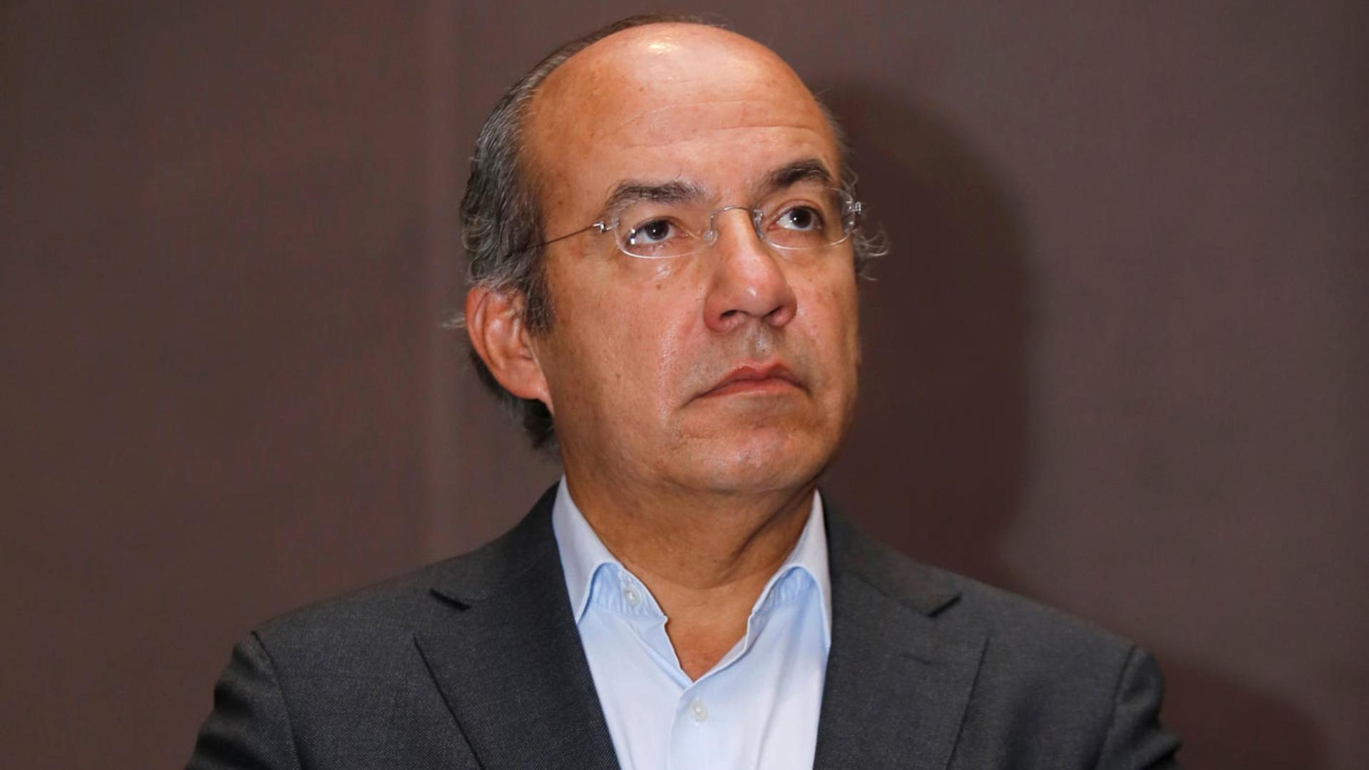 Felipe Calderón Pide Construir Nuevo Partido Político de Oposición