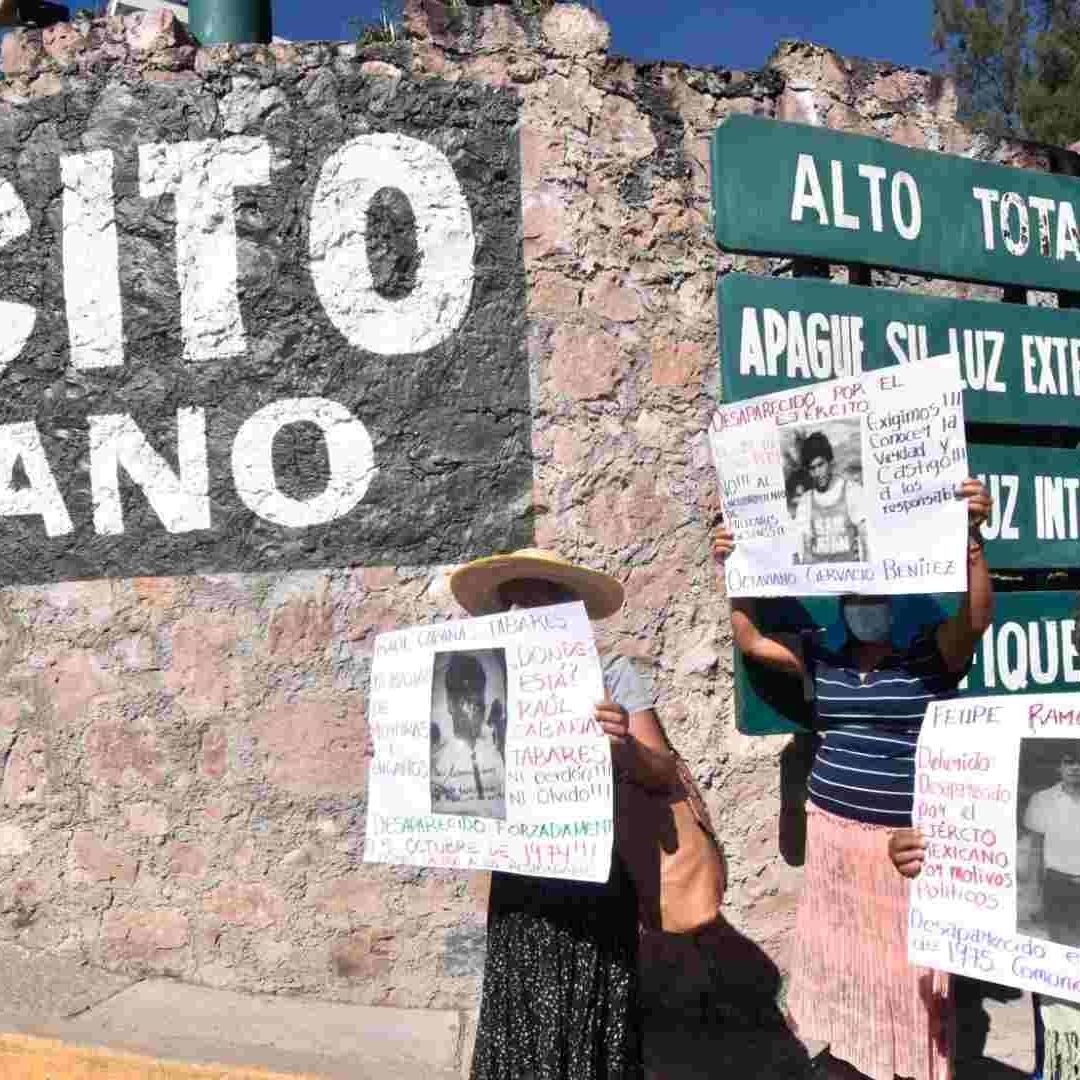 Protestan en Chilpancingo por desaparecidos de Guerra Sucia