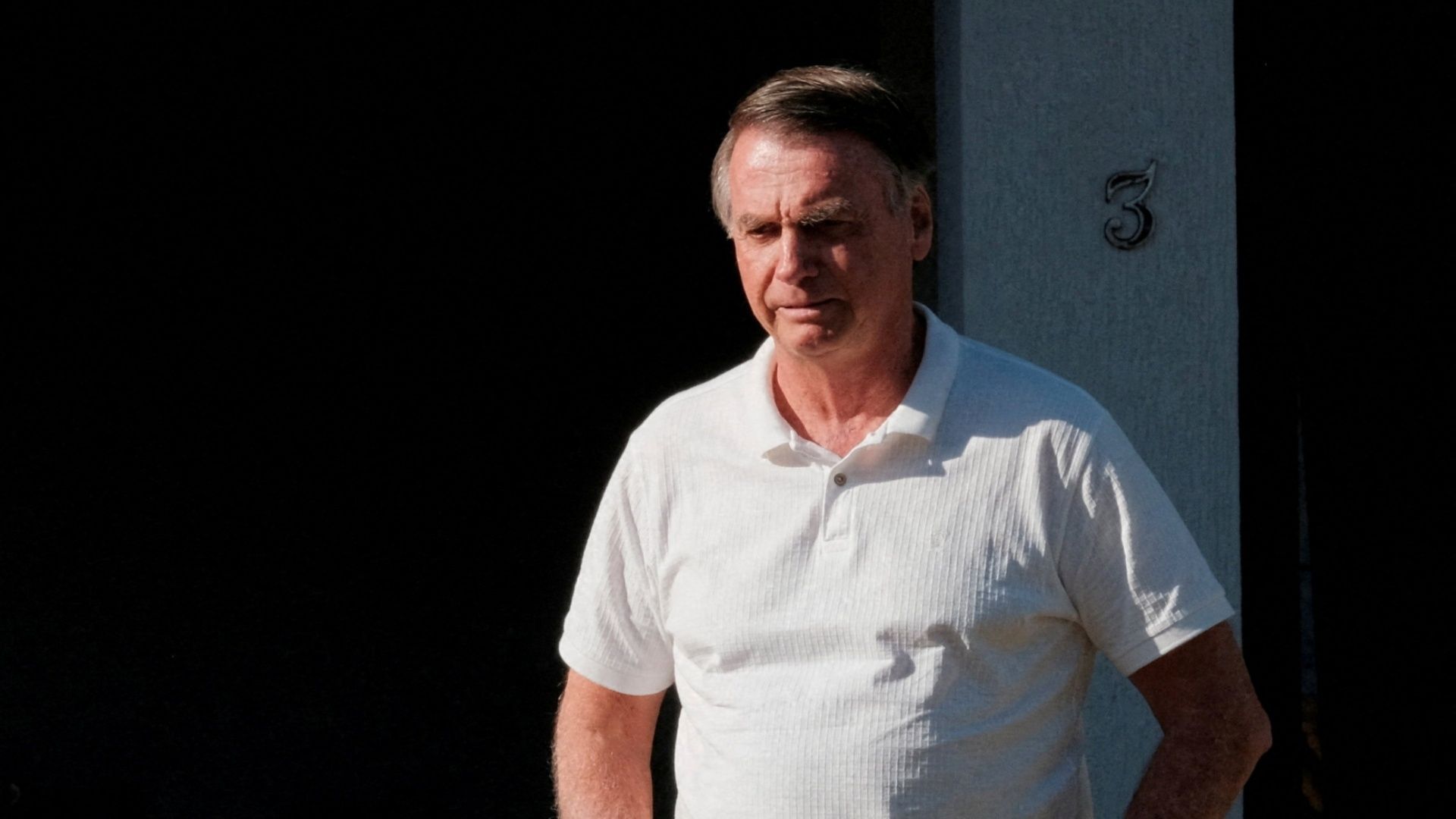Detienen de Forma Preventiva a Expresidente Jair Bolsonaro; Intentó Romper Tobillera Electrónica