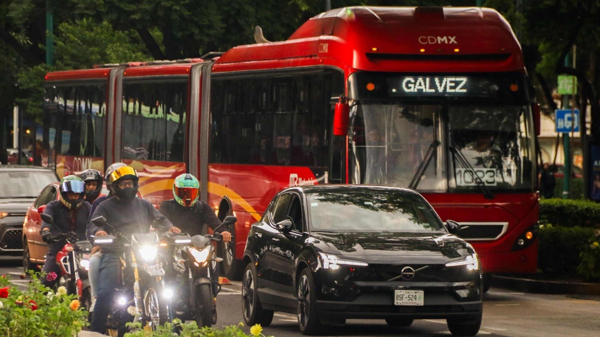 Metrobús Cerrará Estaciones por 2 Semanas: ¿Qué Líneas Afectarán y Cuánto Tiempo? | Calendario