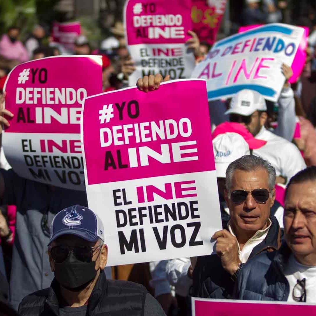 Marcha en defensa del INE es masoquismo, dice AMLO