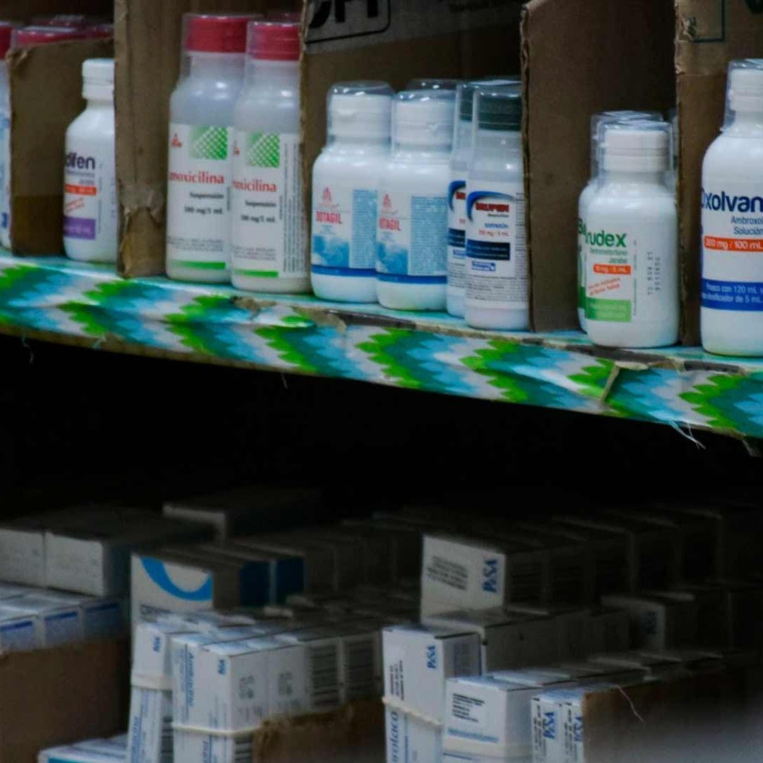 Fallas en la compra consolidada de 2021 provocó desabasto de medicamentos