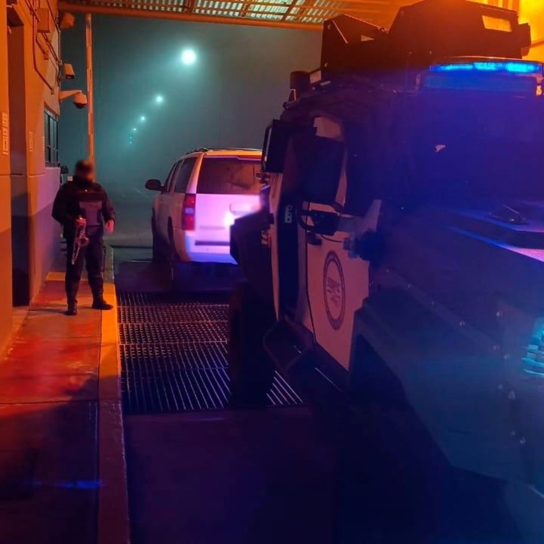 Un elemento de la policía.