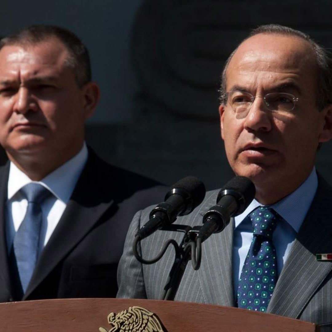 AMLO dijo que el expresidente Felipe Calderón debe explicaciones sobre Genaro García Luna