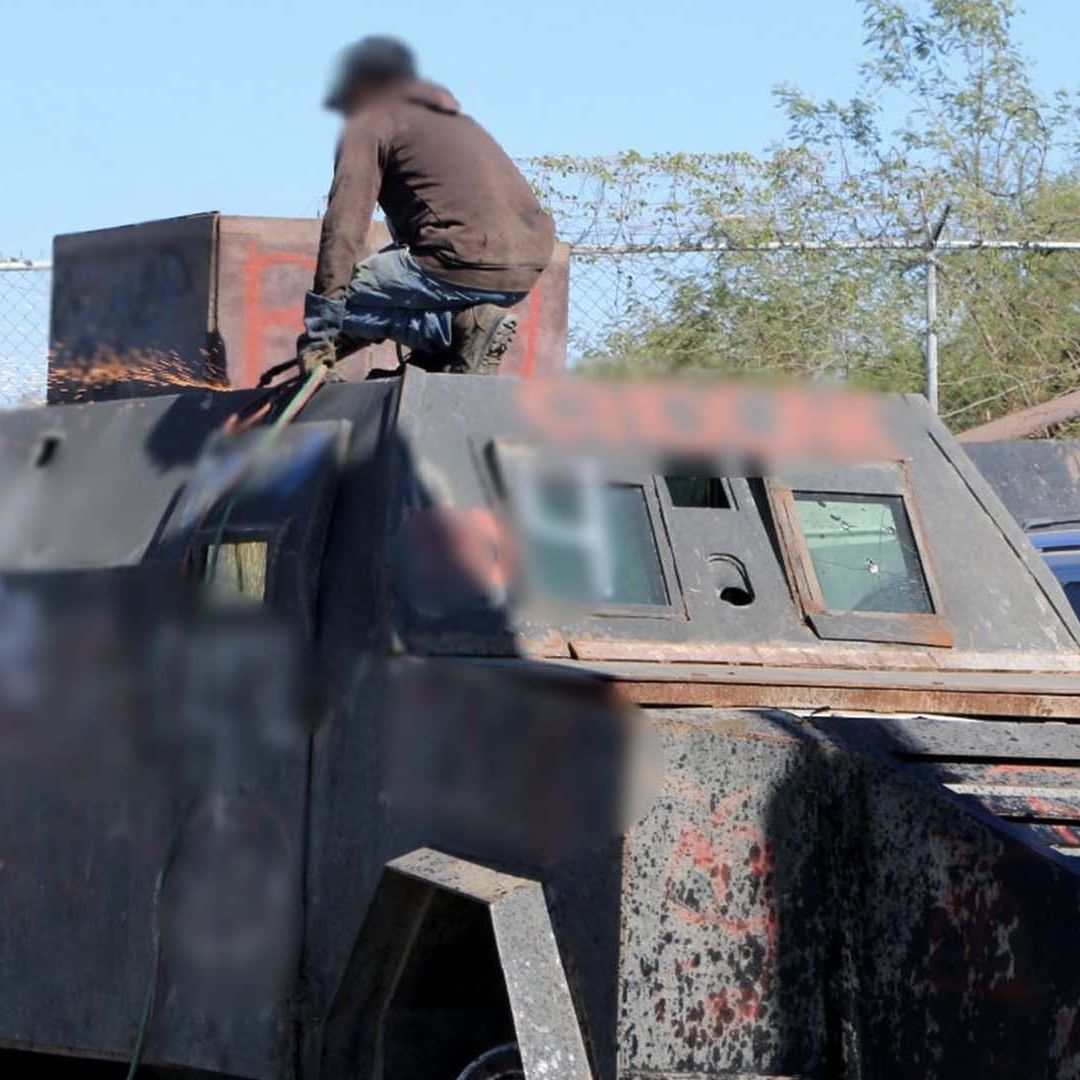 FGR Destruye 22 Camionetas Tipo "Monstruo" Decomisadas en Tamaulipas