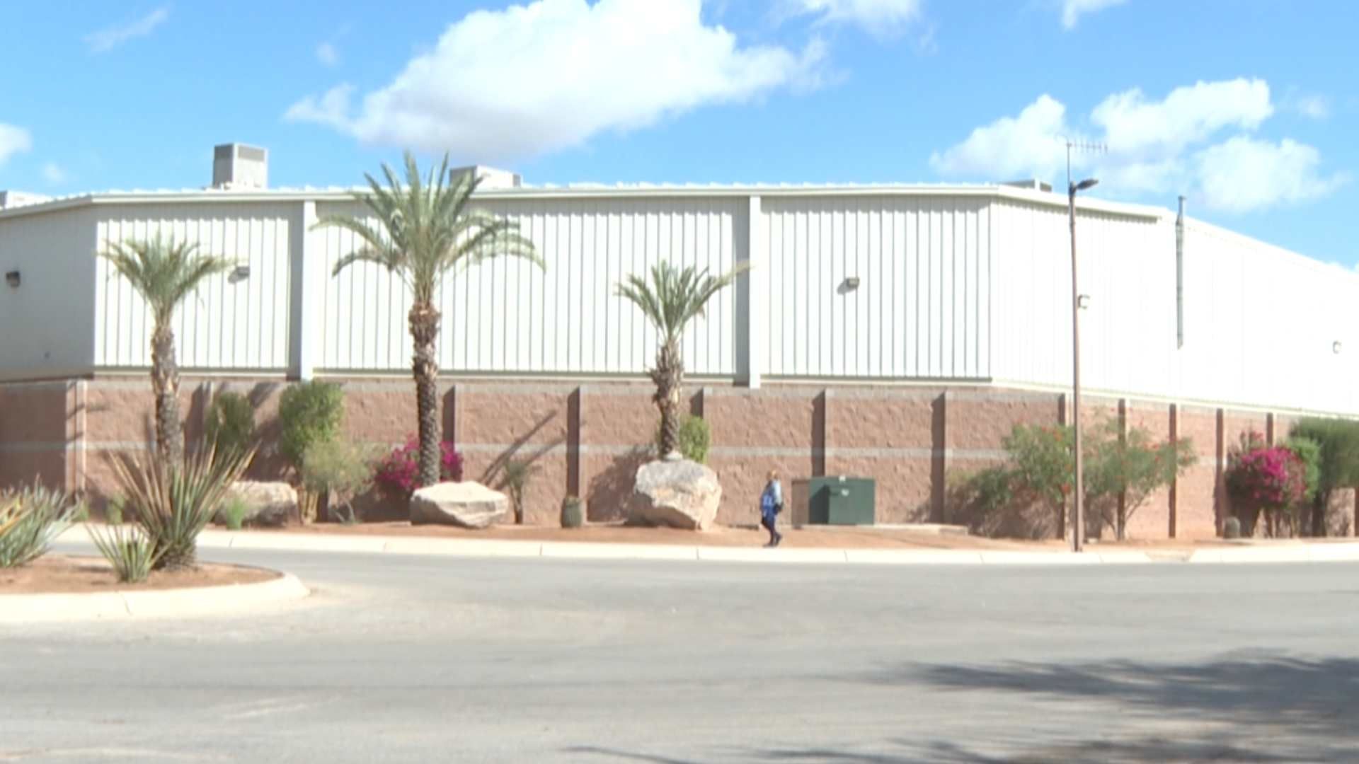 Un Hombre Muere por Presuntas Complicaciones de Salud Dentro de Parque Industrial en Hermosillo