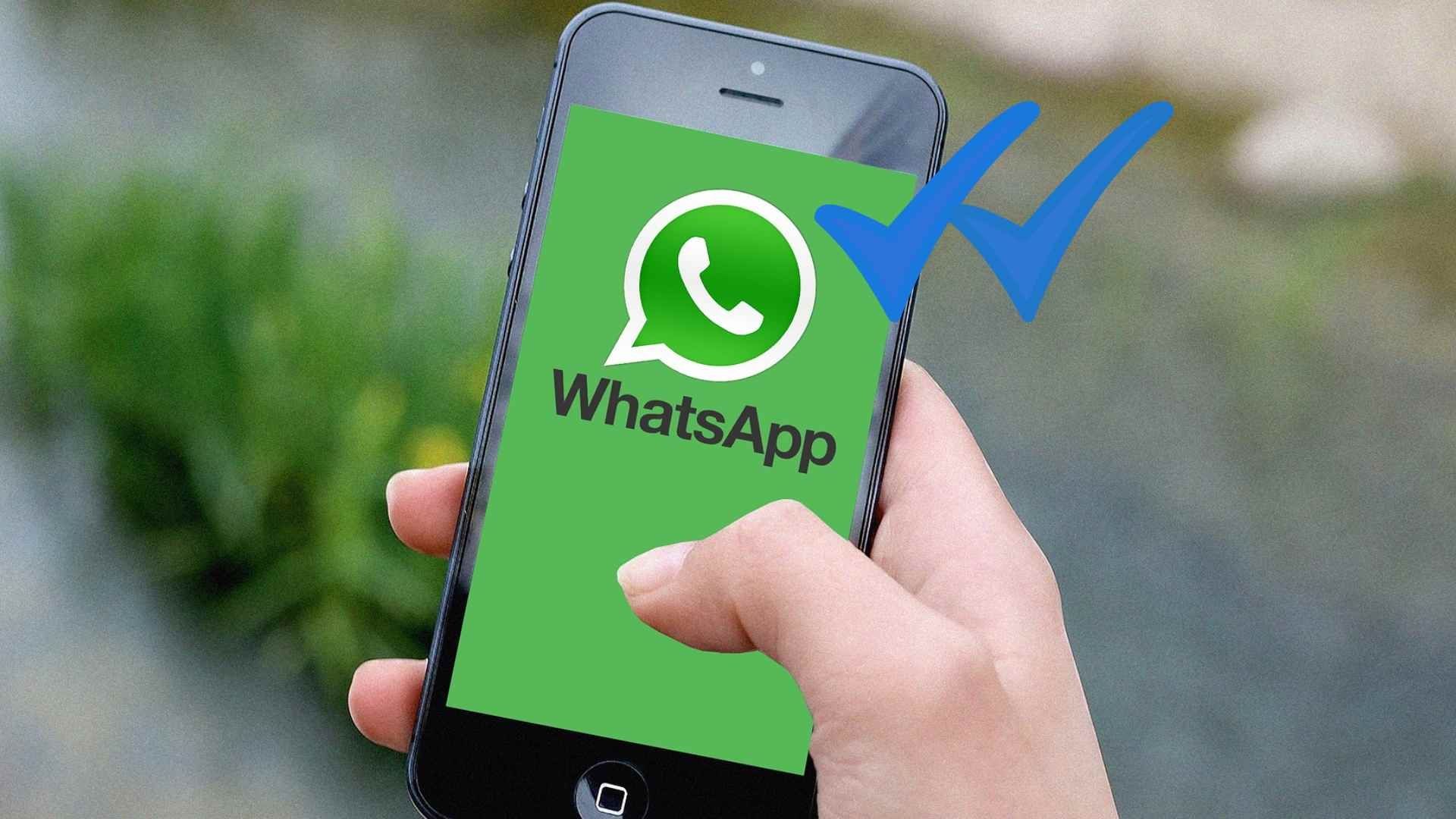 Checa cómo hacer para que nadie sepa que leíste un mensaje en WhatsApp.