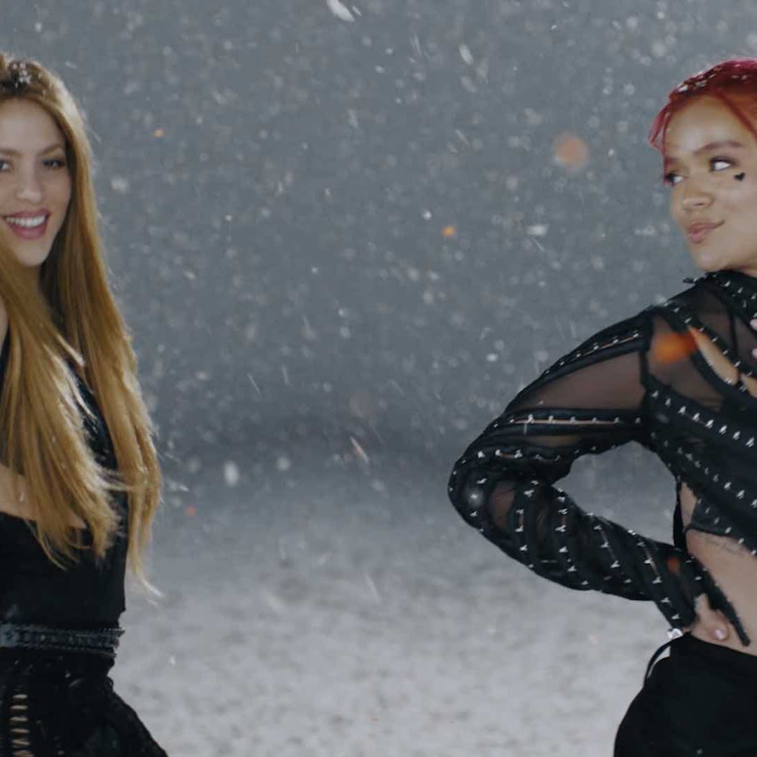 Estos son los versos más llamativos de la nueva canción de Shakira y Karol G