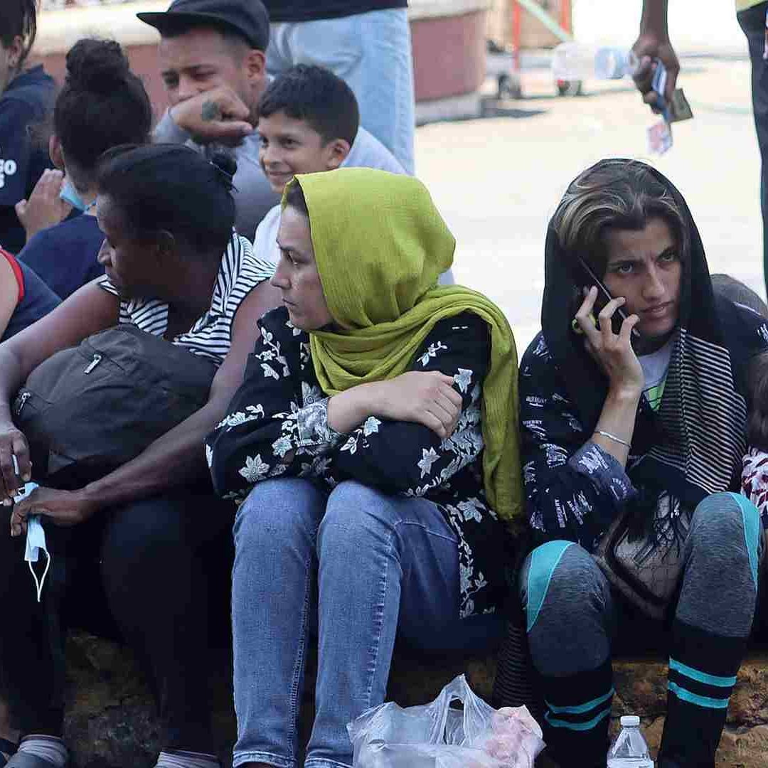 Mantiene Varados a Migrantes Separación de Familias en México