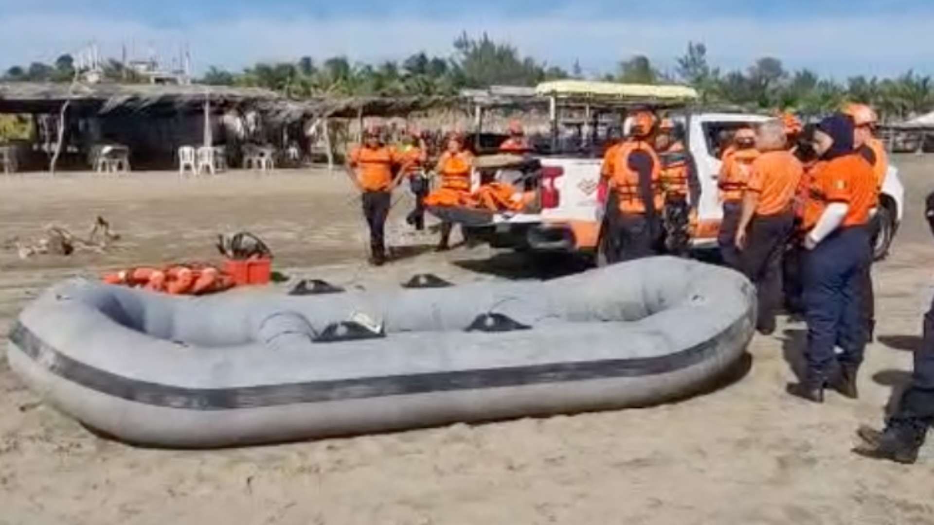 Menor de 14 Años Desaparece en Playa Chachalacas Úrsulo Galván Veracruz Se Cumplen Tres Días de Búsqueda