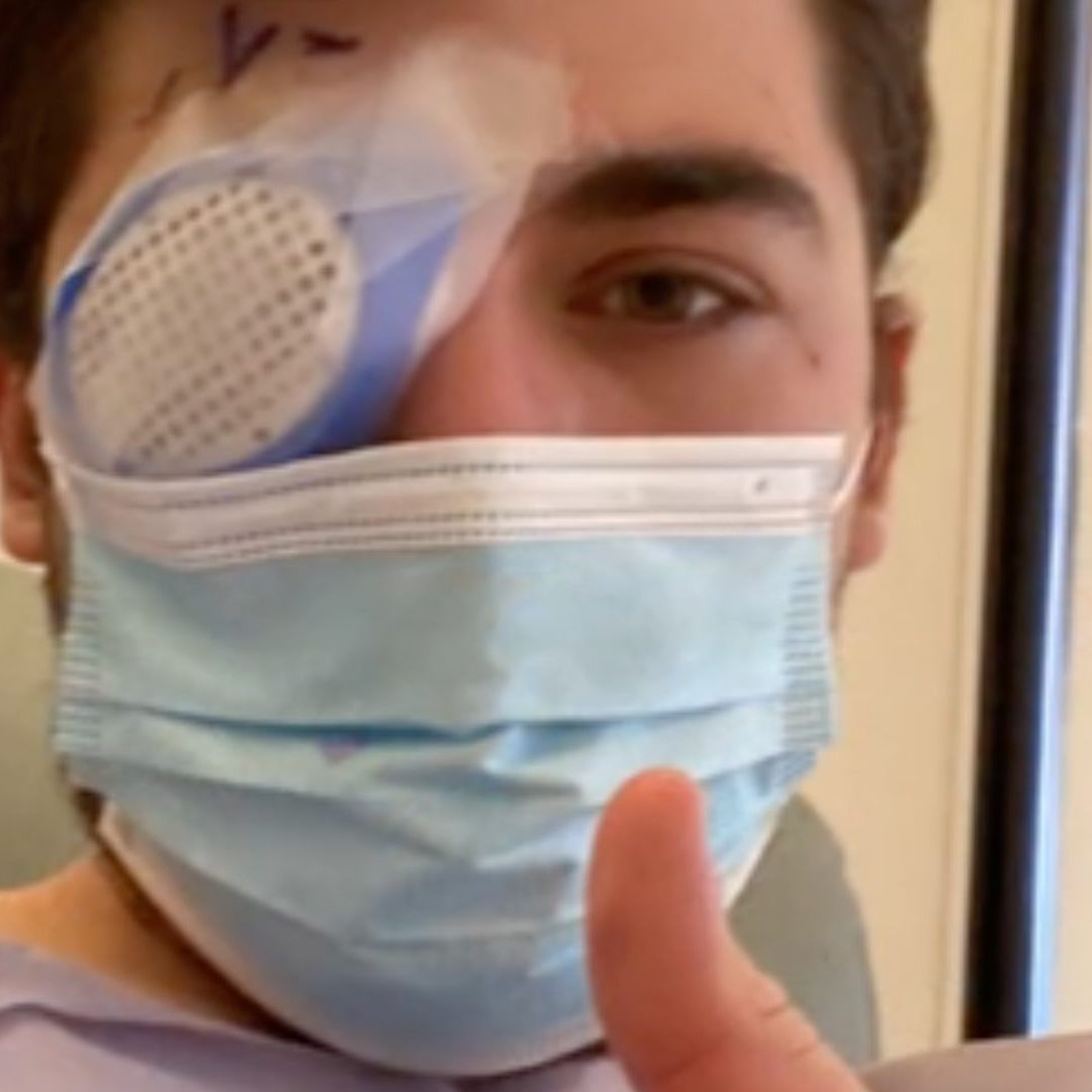 Viral: Joven Se Va a Dormir 40 Minutos y Despierta Ciego