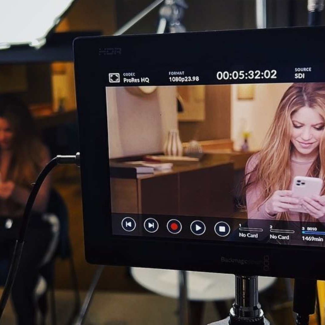 Medios de España Reaccionan a Entrevista de Shakira