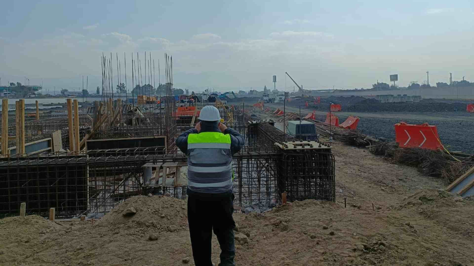 Obras del trolebús Chalco Santa Martha