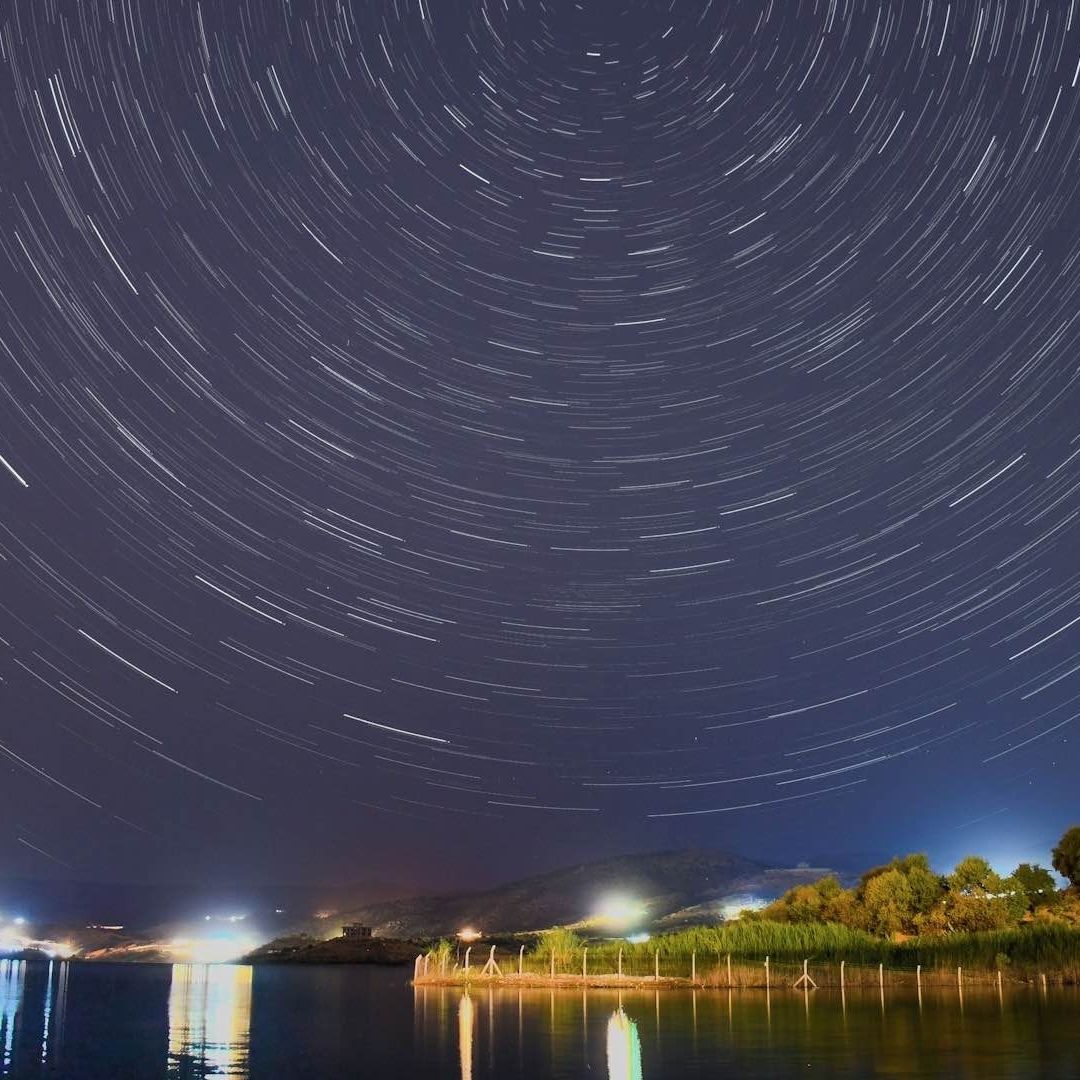 Llega la mayor lluvia de estrellas del año con los eventos astronómicos de diciembre del 2025