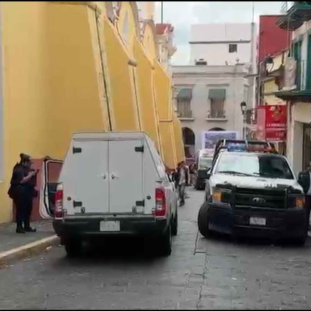 Hombre Muere de Infarto al Interior de la Catedral Metropolitana de Xalapa Veracruz Cerca de Informe de Gobierno