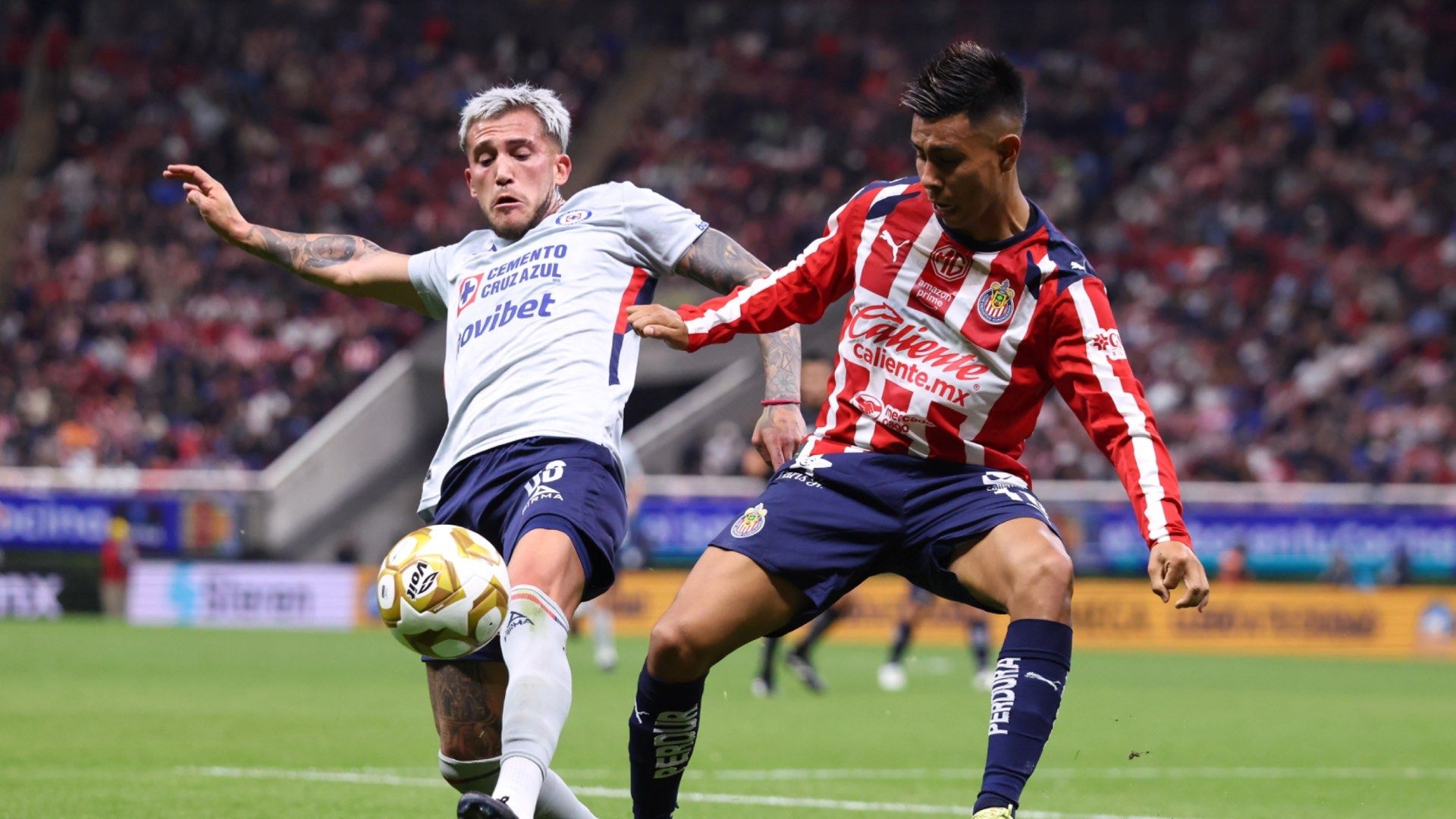 Chivas y Cruz Azul Definieron el Último Boleto Para Semifinales