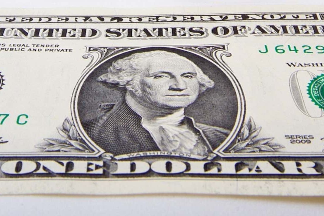 Mira cuánto cuesta un dólar hoy en México miércoles 1 de marzo de 2023