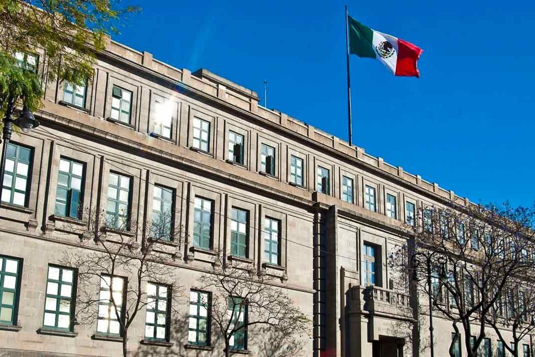 SCJN admite controversia por Reforma Electoral
