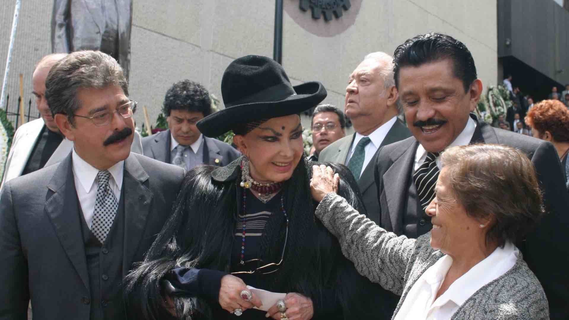 La verdad sobre el rumor de Irma Serrano como satánica