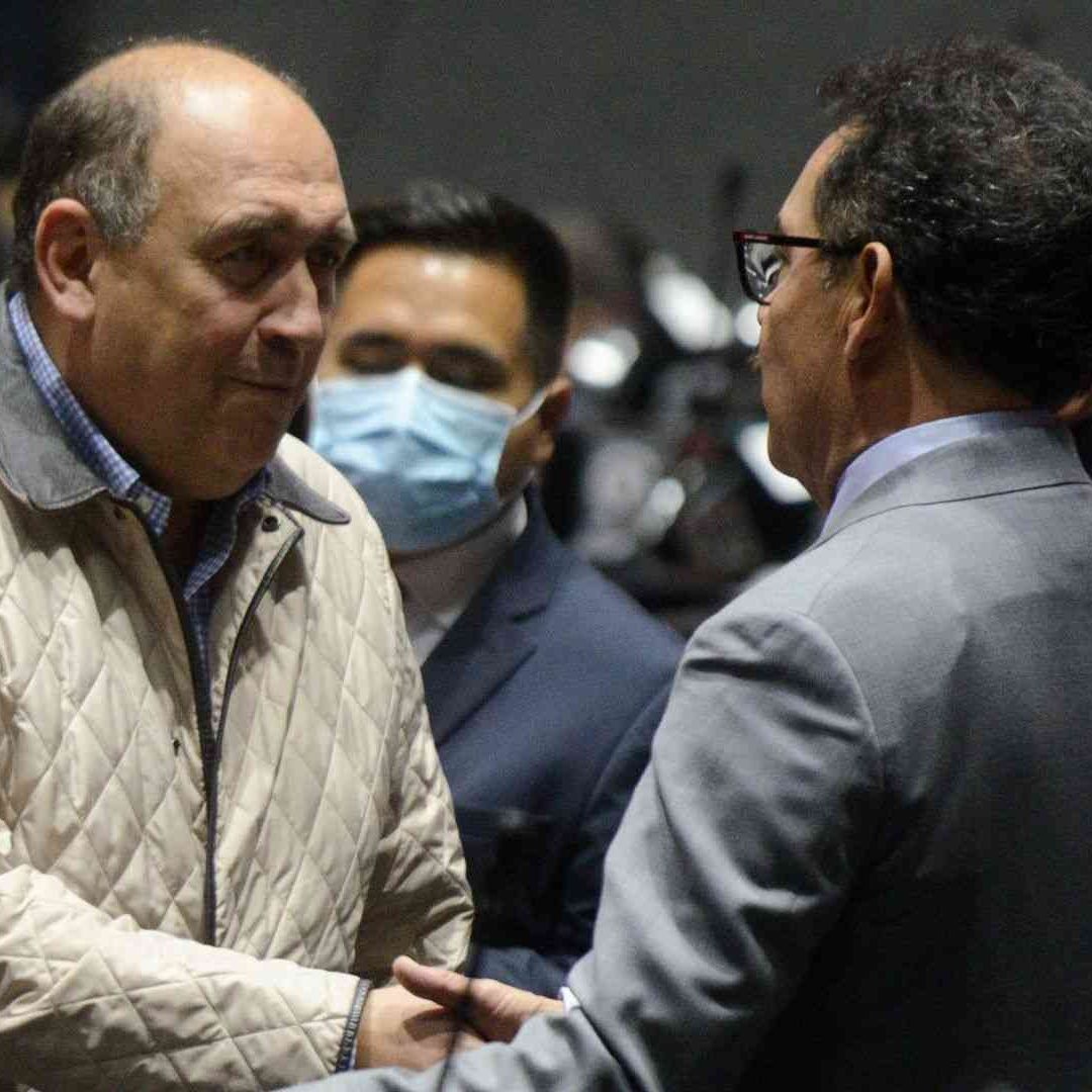 Los coordinadores parlamentarios: Rubén Moreira (PRI) e Ignacio Mier (Morena), en la Cámara de Diputados
