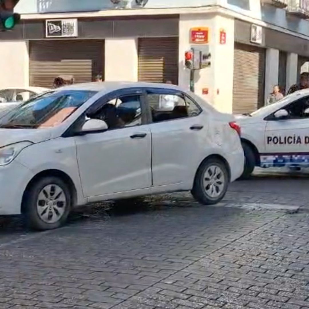 Accidente en Centro Histórico Puebla Dos Mujeres Atropelladas 2 Norte y 2 Oriente Frente Starbucks
