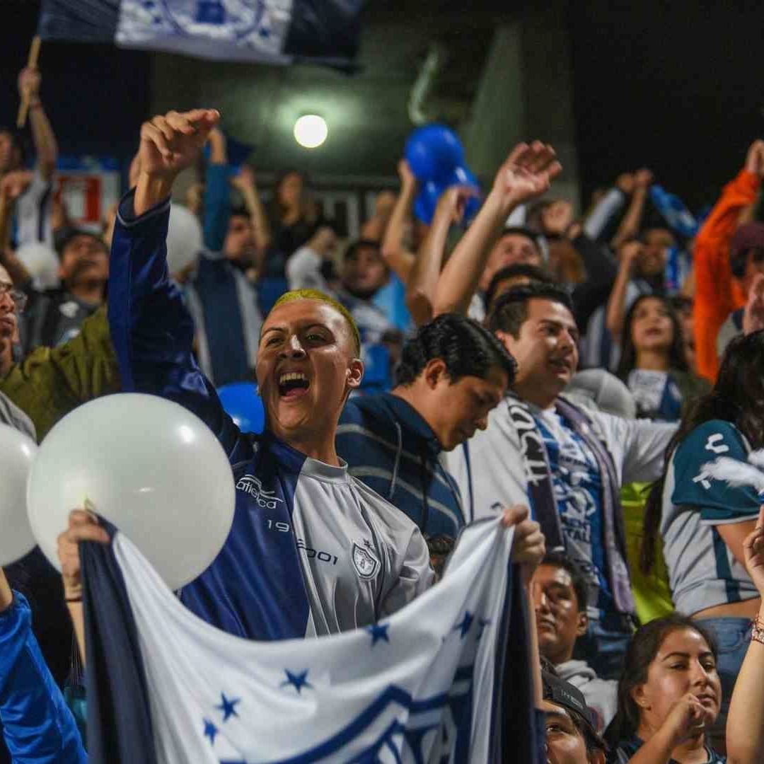 El pasado 5 de marzo de 2022 se suscitó en La Corregidora una batalla campal entre barristas del equipo local, los Gallos Blancos, y el Atlas