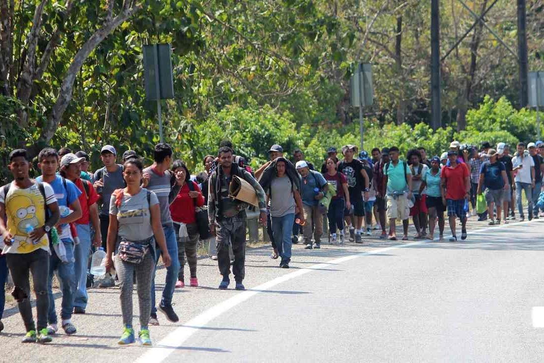 Chiapas: Caravana con Mil Migrantes Sale de Tapachula; Se Dirige hacia Estados Unidos