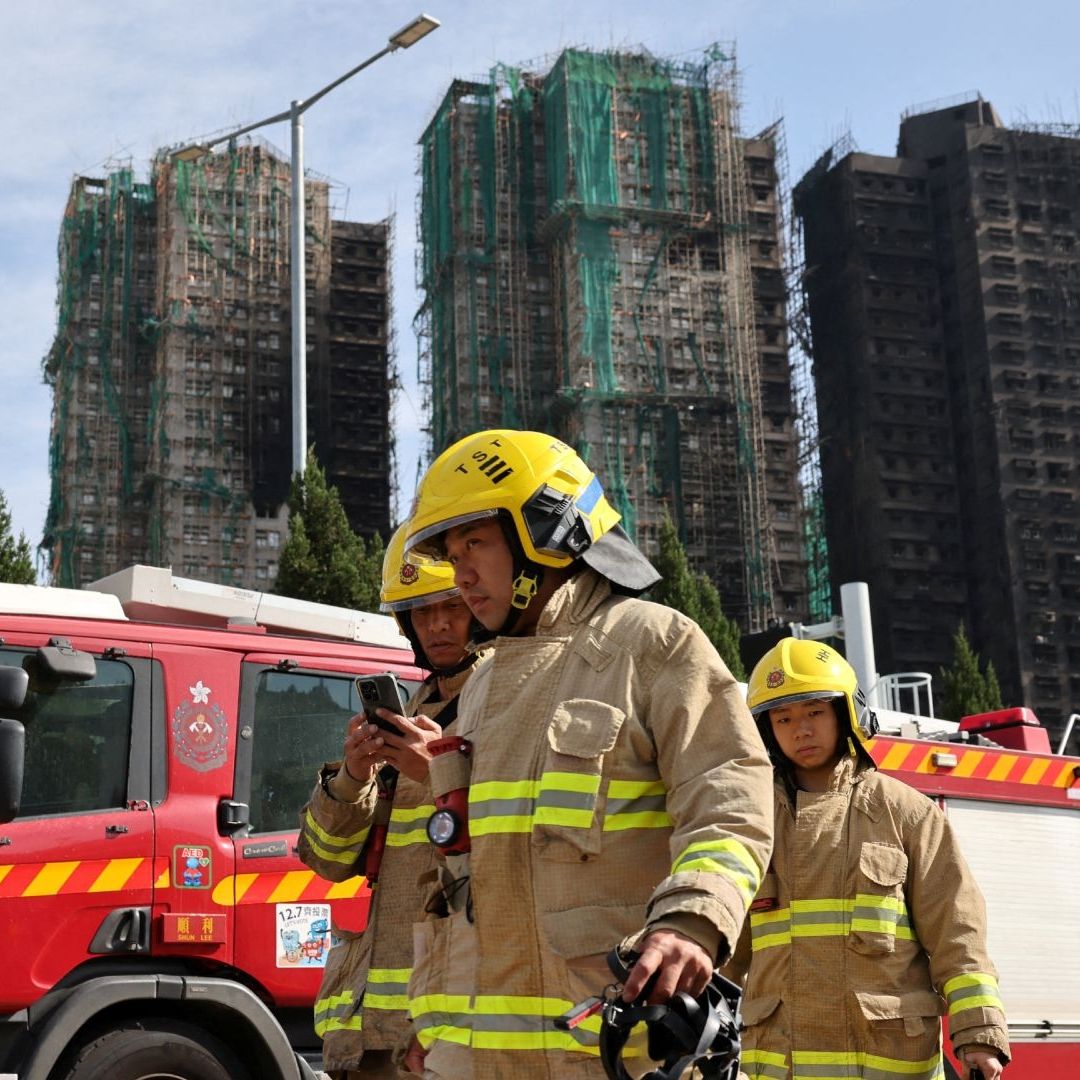 Tragedia en Hong Kong: Sube Cifra de Muertos a 128 y Sigue Búsqueda de Sobrevivientes