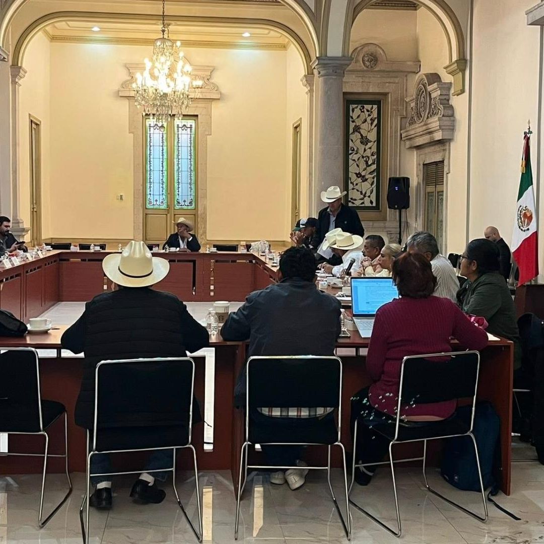 Transportistas y Agricultores Llegan a Acuerdo con Segob: ¿A Qué Puntos Llegaron?