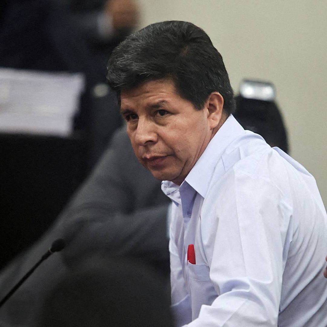El expresidente de Perú, Pedro Castillo, llega al inicio de su juicio oral en Lima, Perú, el 4 de marzo de 2025. Foto: Reuters