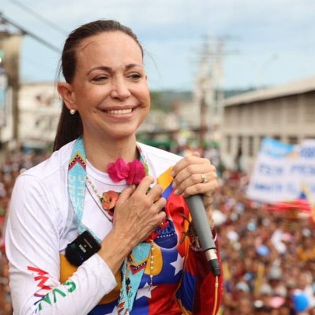 María Corina Machado Está Bien y Ya Viaja a Oslo, Afirma Instituto Nobel.