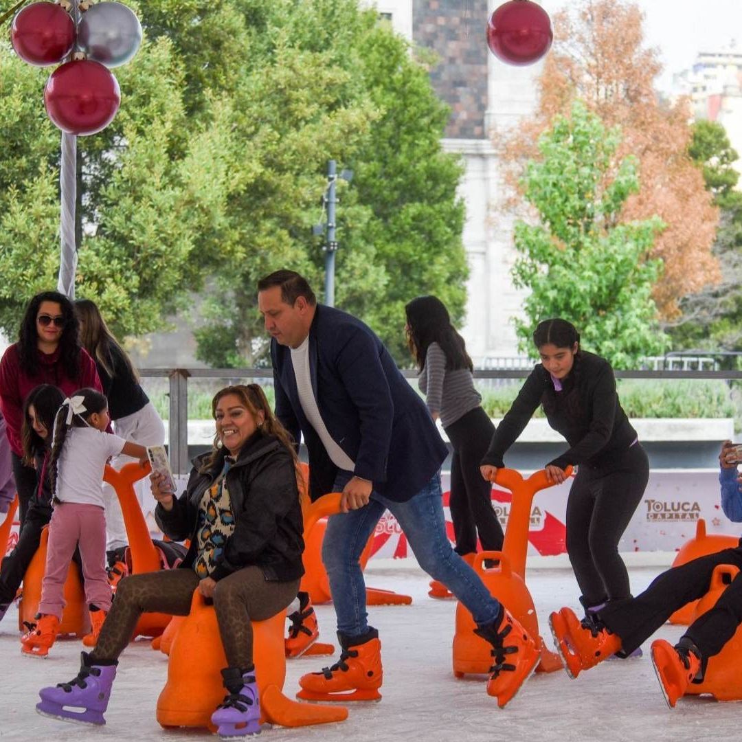 Navidad 2025: ¿Dónde Hay Pistas de Hielo Gratis en CDMX y Edomex?