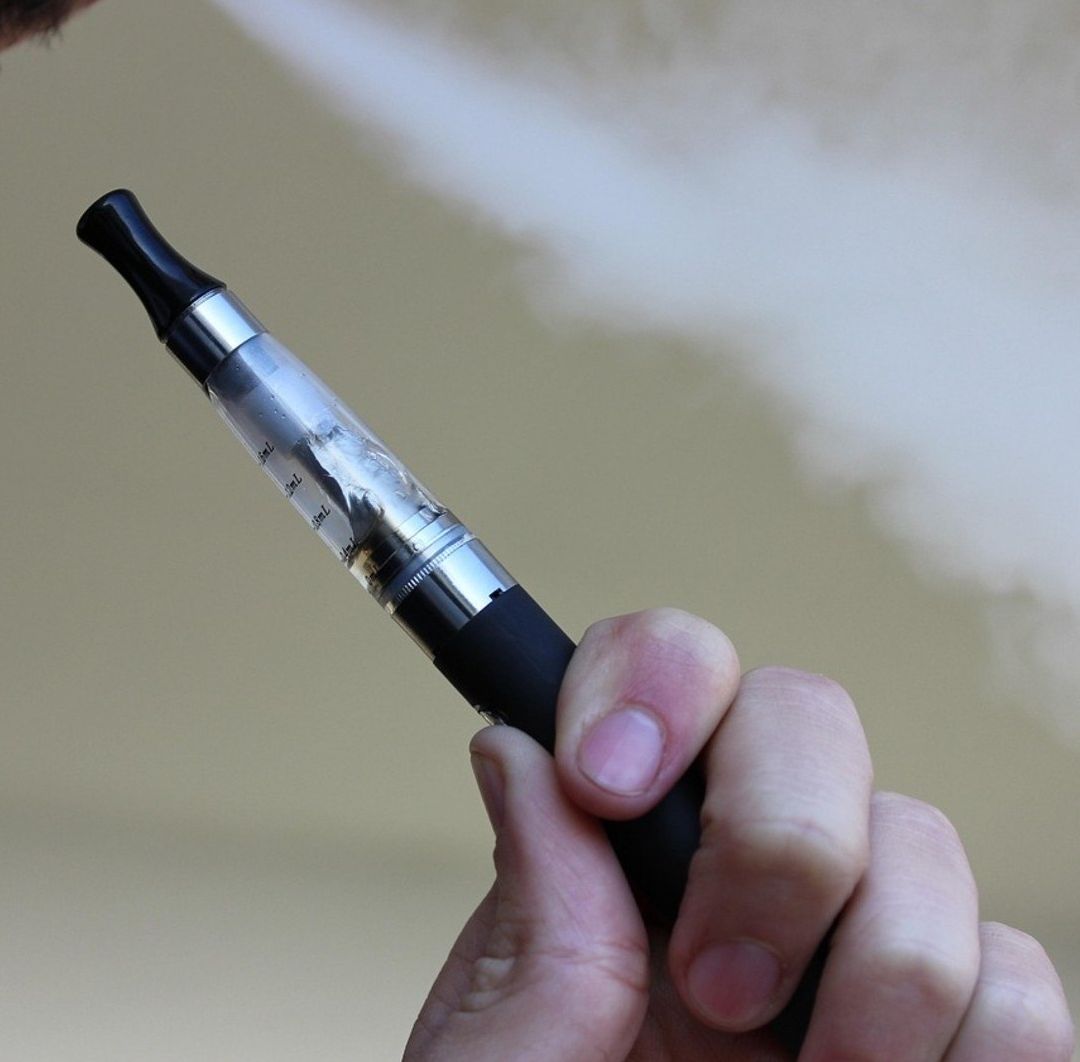 Diputados Aprueban en lo General Ley de Salud que Prohíbe Cigarrillos Electrónicos y Vapeadores