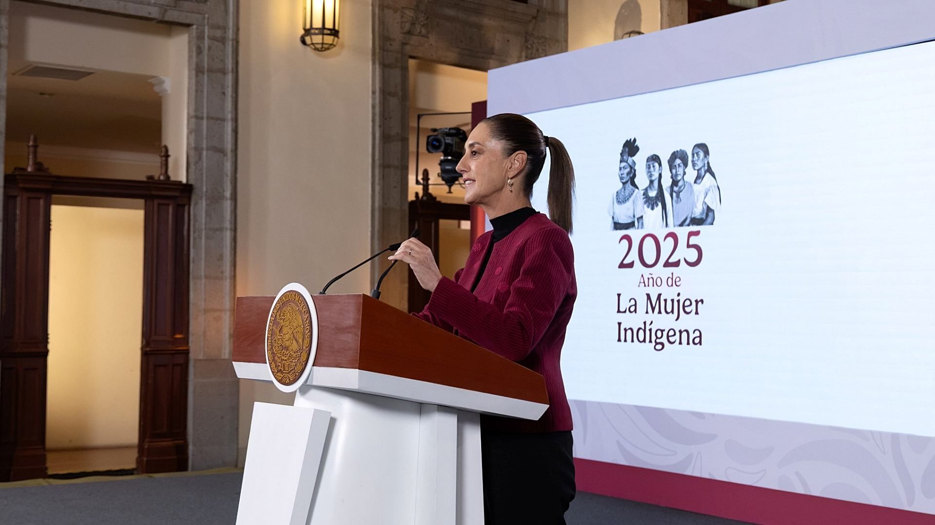 Claudia Sheinbaum en conferencia de prensa en Palacio Nacional