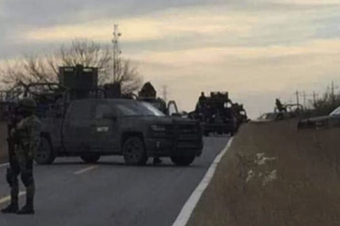 Un enfrentamiento entre militares y presuntos sicarios dejó siete personas muertas en Villa de Ramos, San Luis Potosí