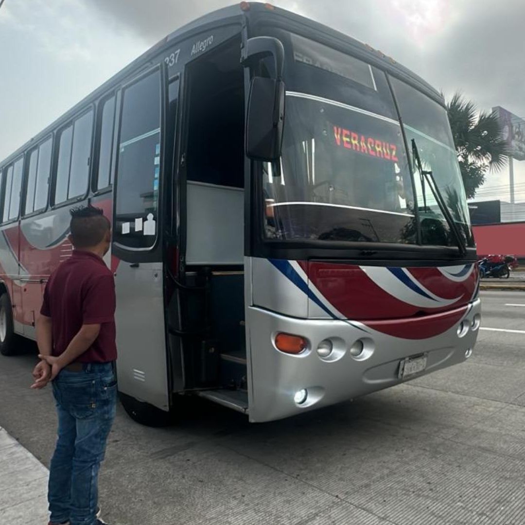Adulto Mayor Muere a Bordo de Autobús Foráneo en Ejército Mexicano Boca del Río Veracruz