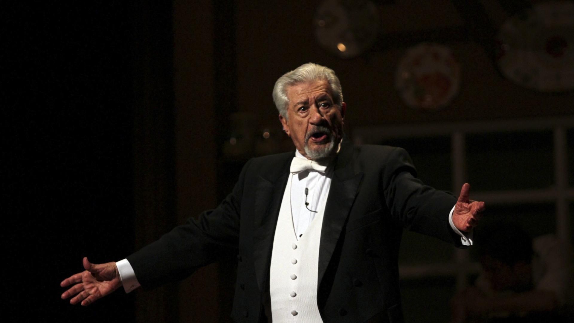 Ignacio López Tarso debutó como actor en el teatro