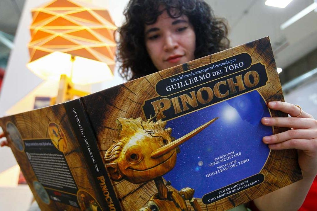 Producción de ‘Pinocho’ Se Mostrará en Libro Inédito en Español