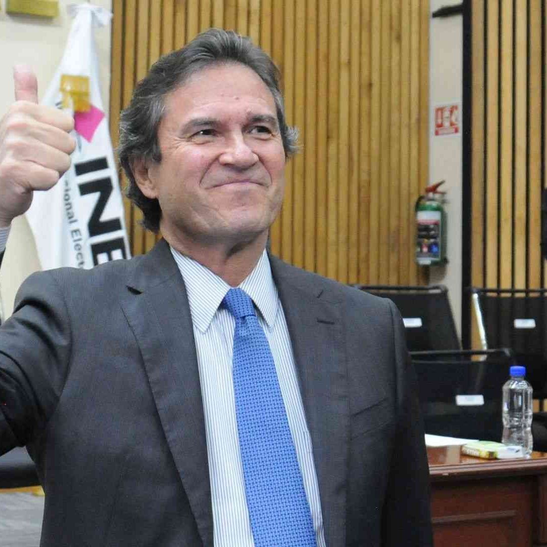 Revés al Plan B: Edmundo Jacobo Molina Vuelve al INE