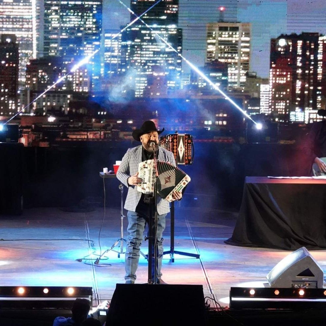 ¿Para Fin de Año? Grupo Intocable Dará Concierto Gratis en el Zócalo de CDMX; Esto Sabemos