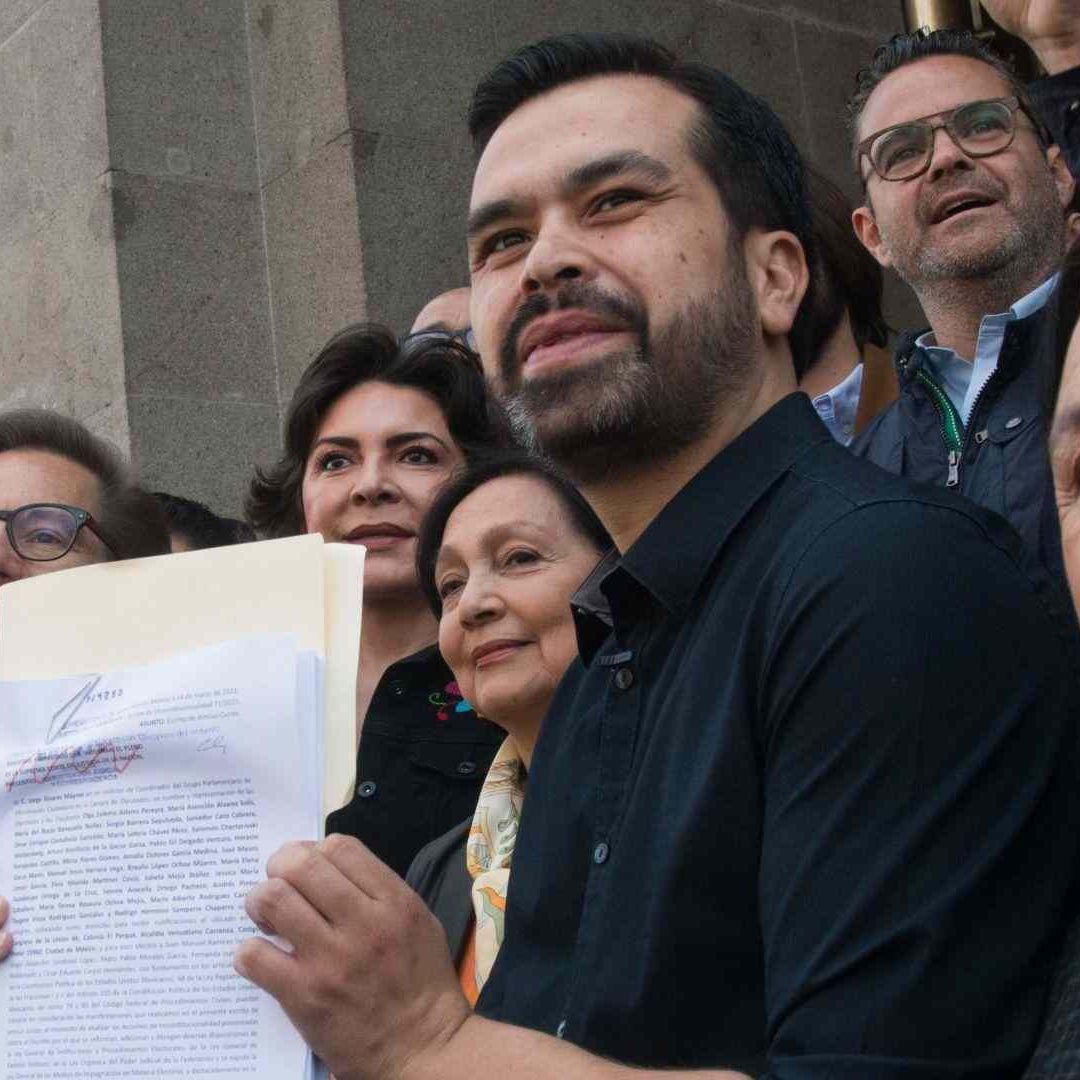 Diputados de MC acudieron a la SCJN.