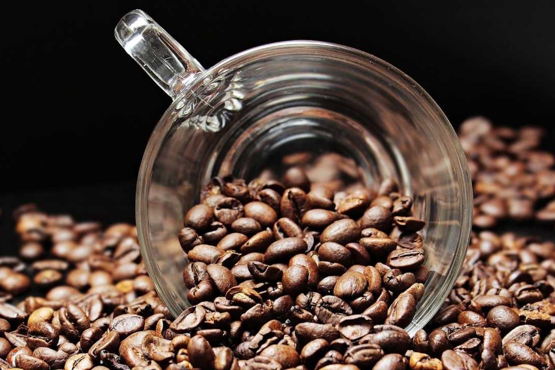 Investigadores encontraron que el consumo de cafeína se relaciona con un menor riesgo de padecer diabetes y con la reducción de peso