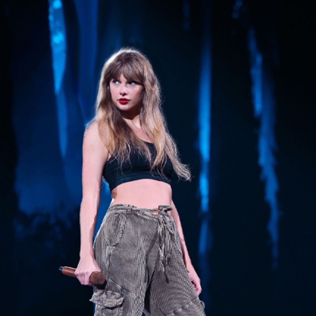 Taylor Swift durante ensayos para su gira