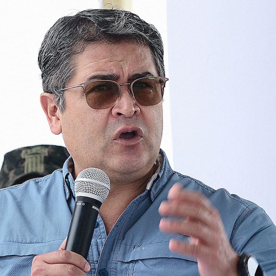 ¿Quién es Juan Orlando Hernández y por qué será indultado?