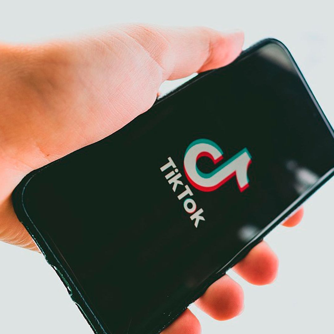 BBC pide a empleados borrar Tiktok de dispositivos de trabajo