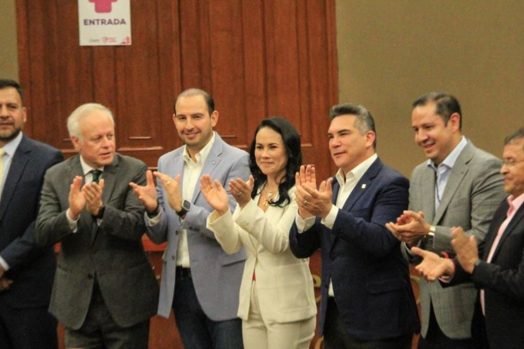 Alejandra del Moral registra candidatura por el gobierno de Edomex