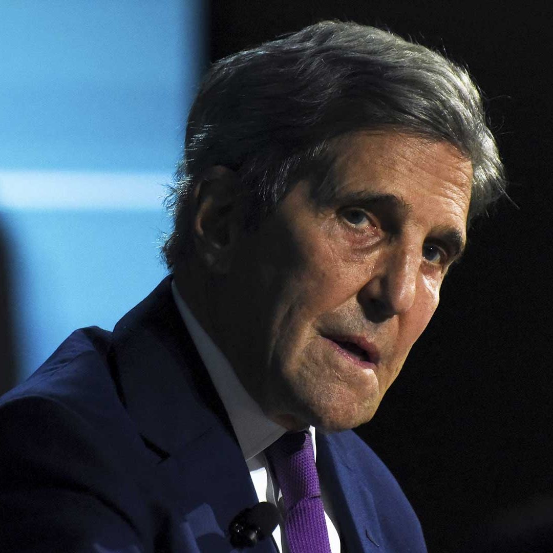 AMLO se reunirá con John Kerry hoy en Oaxaca; hablarán de energías renovables